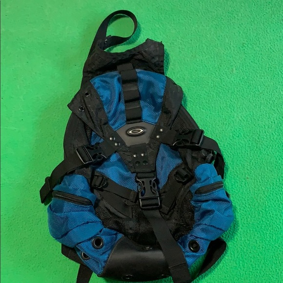 oakley mini backpack